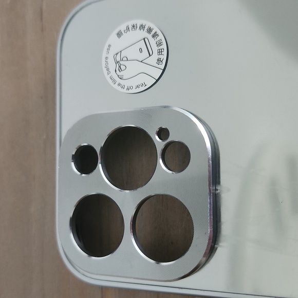 📱 iPhone 14 Pro Max Metal Luxury Case – Silver Polished Finish, NEW - Picture 8 of 10